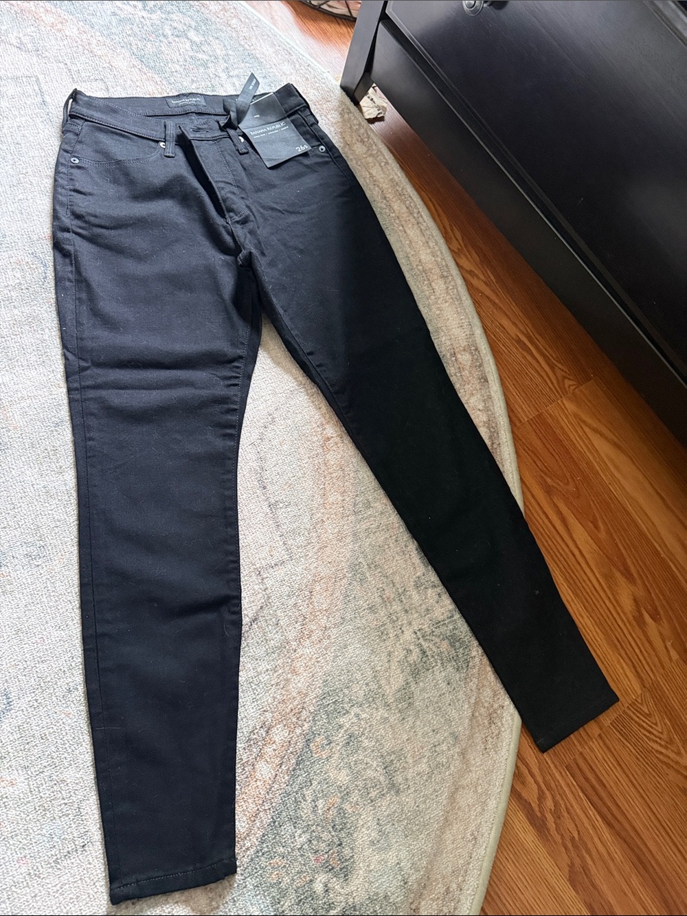 NWT! Banana Republic Black Slim Straight Jeans